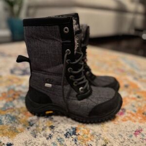 Ugg Adirondack III Black High-Top Winter Boots with Rugged Sole size 5